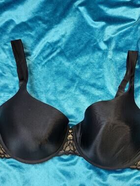 Women's 40D Black Lace Bra